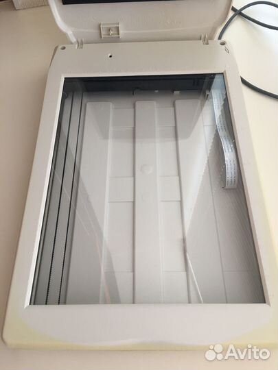 Сканер Mustek-1200 UB Plus