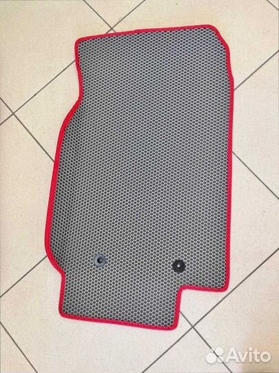 Автомобильные коврики 3D под ключ