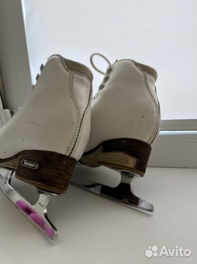 Фигурные коньки risport 205