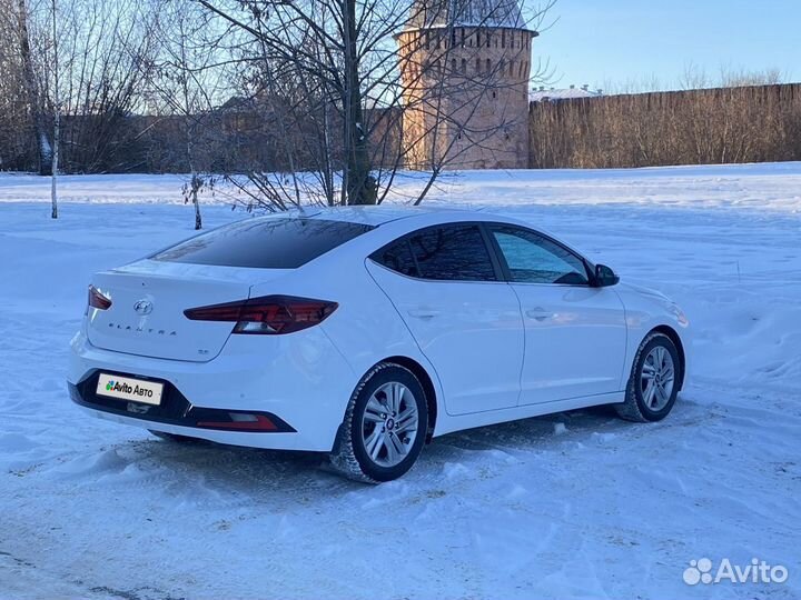 Hyundai Elantra 2.0 AT, 2020, 53 000 км