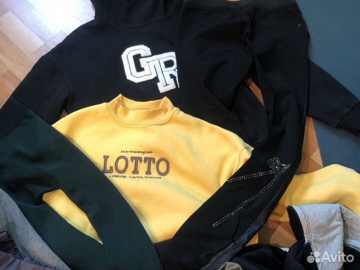 Большой пакет вещей 46-48, книги