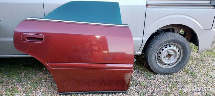 Двери на toyota чайзер