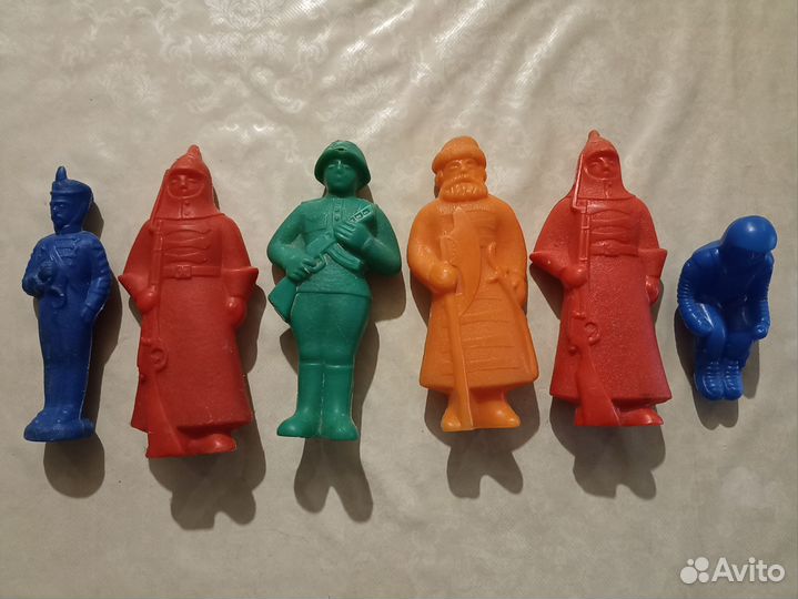 Игрушки СССР солдатики дутыши