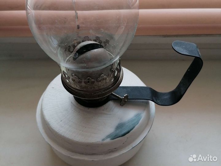 Керосиновая лампа