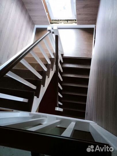 Изготовление и монтаж деревянных лестниц