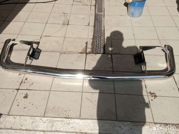 Дуга юбка задняя хром Ленд Крузер 200