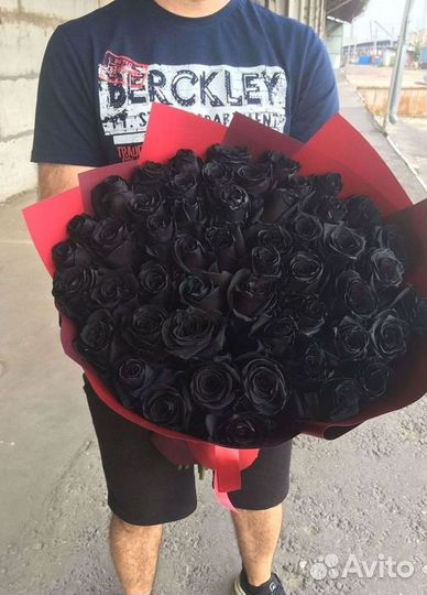 Доставка букетов и цветов. Чёрные розы