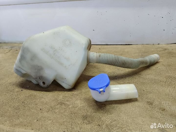 Бачок омывателя ford focus 2