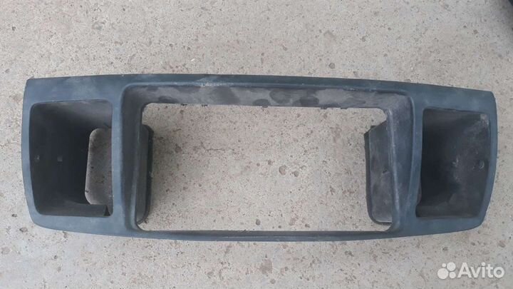 Штатная рамка для магнитолы на тойоту короллу 120