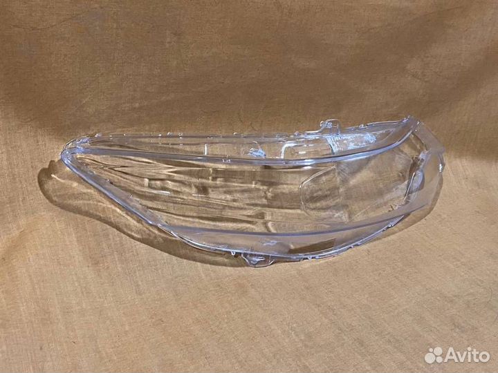 Стекло фары правый Honda Accord viii