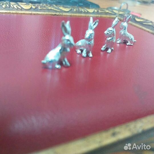 Сювинер из серебра