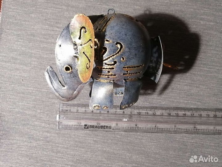 Слоник-сундучок. Кения