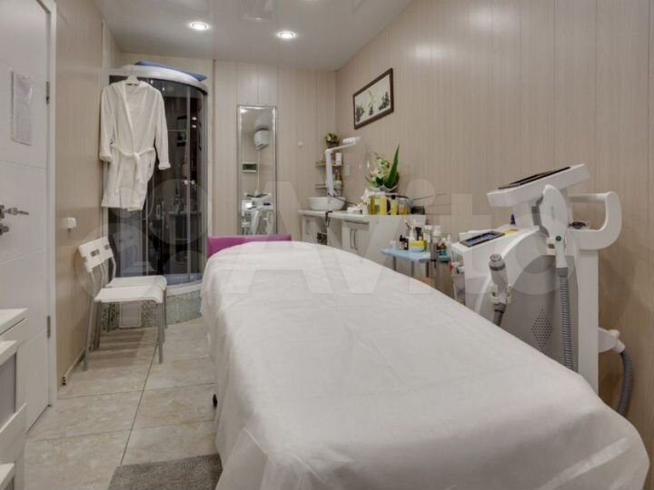 Продам торговое помещение, 156 м²