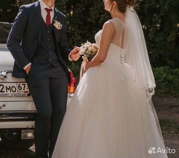 Свадебное платье