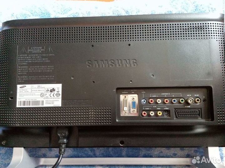 Телевизор монитор Samsung 730 MW,не раб кноп управ