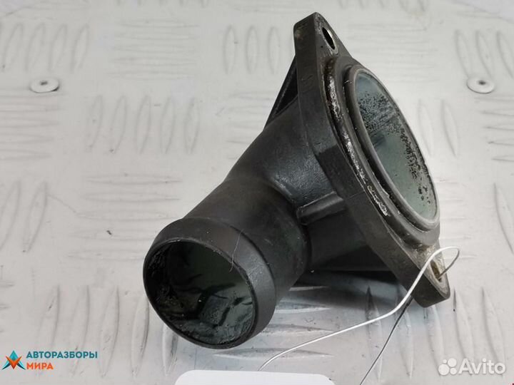 Корпус термостата Volkswagen Passat B5 2000