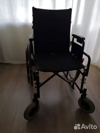 Инвалидная коляска складная бу