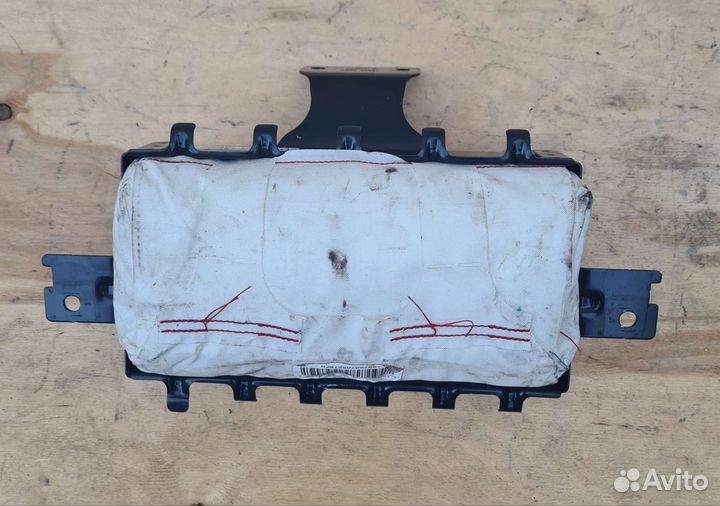 Подушка безопасности пассажир передняя Kia Ceed JD