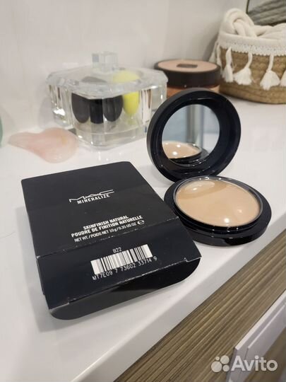 Пудра Mac Medium plus новая