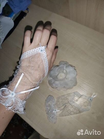 Перчатки свадебные