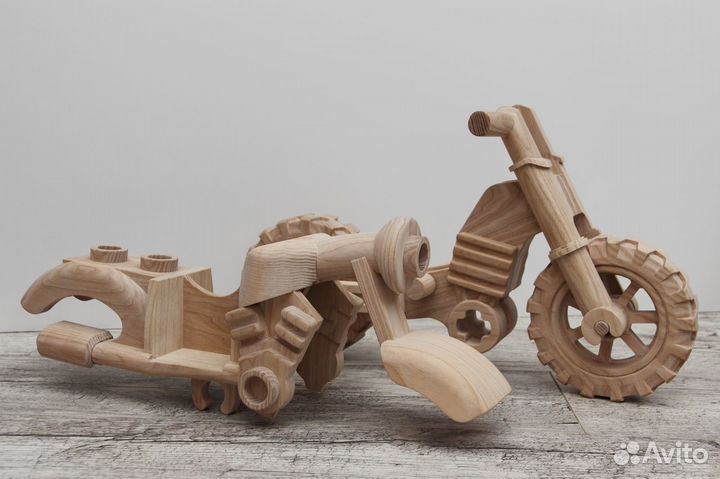 Lego-мотоцикл классический из ясеня