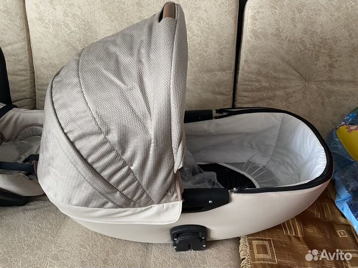 Детские коляски 3 в 1 бу в отличном состоянии