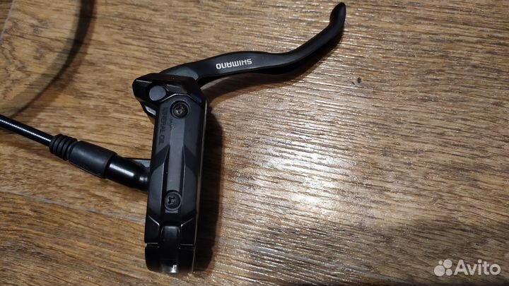 Передний гидравлический тормоз tektro HD-M275