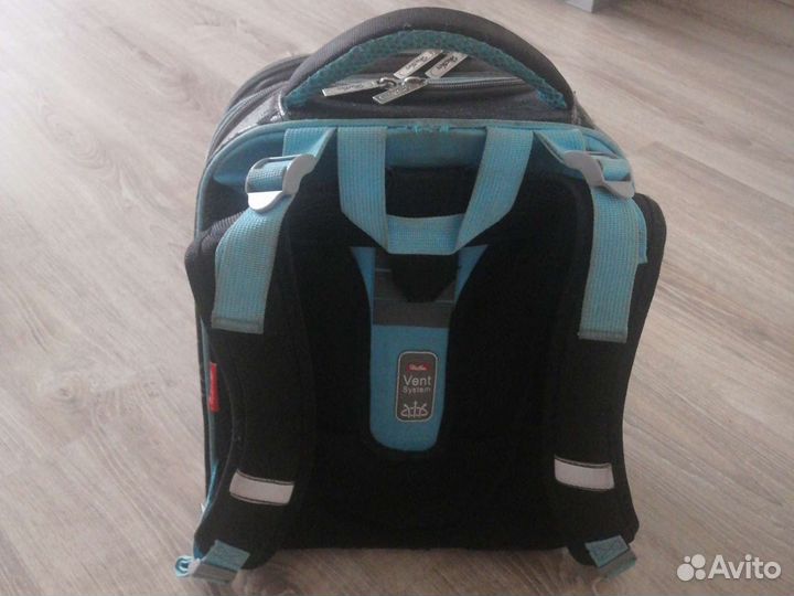 Ортопедический школьный рюкзак