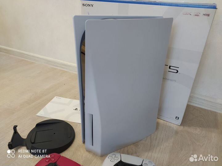 PS5 825Gb 2 джойстика+600 игр