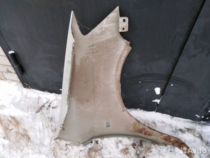 Продам крыло хундай гетц