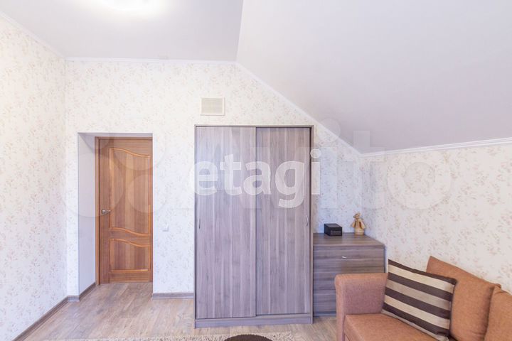 Коттедж 215,9 м² на участке 19 сот.