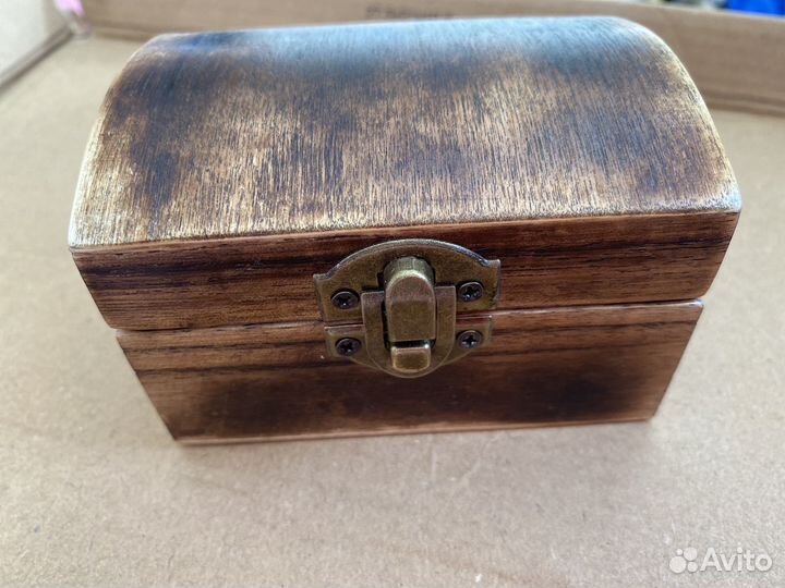 Шкатулка для украшений