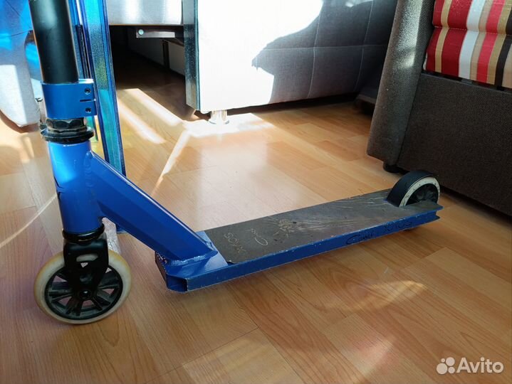 Трюковой самокат