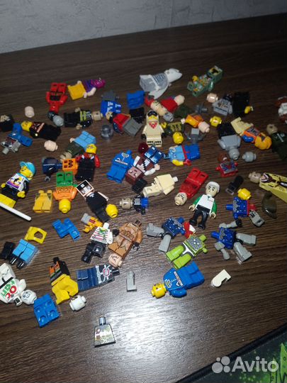 Lego минифигурки