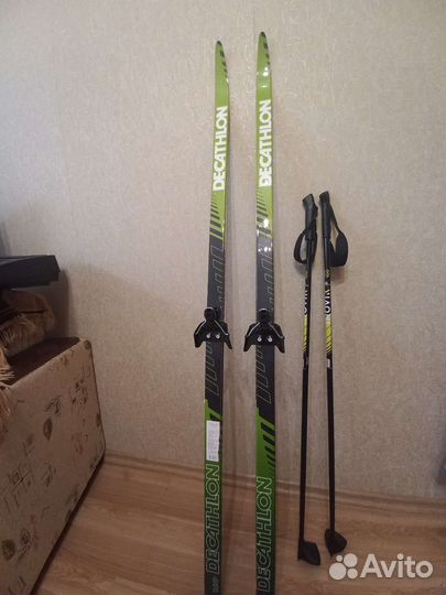 Беговые лыжи