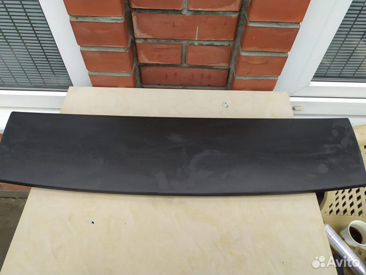 Накладка крышки багажника Mazda CX 5 2017г. 2.0л