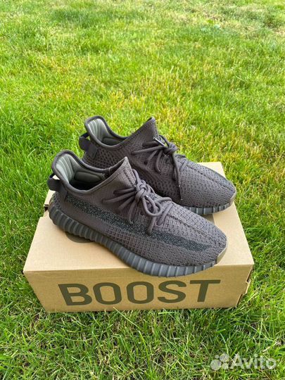 Кроссовки adidas yeezy boost 350 v2