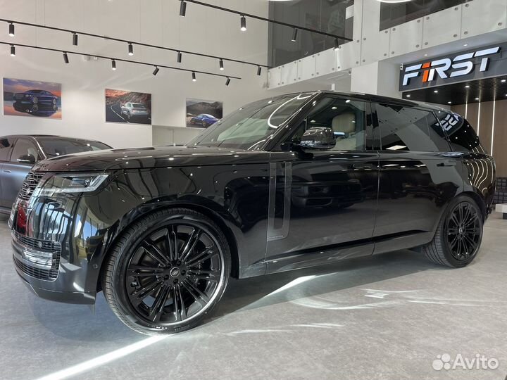 Land Rover Range Rover 4.4 AT, 2024, 40 км