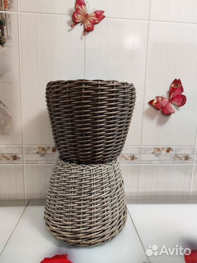 Кашпо для цветов напольное из ротанга