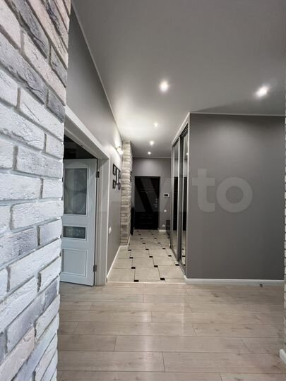 4-к. квартира, 136 м², 6/14 эт.