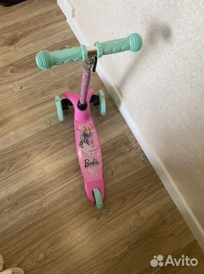 Самокат трехколесный новый