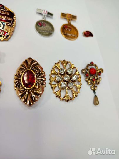 Знаки и значки СССР