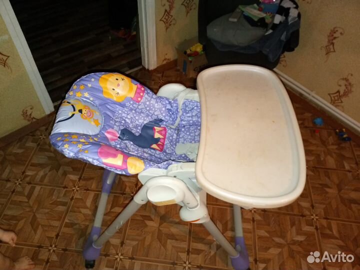 Стул для кормления