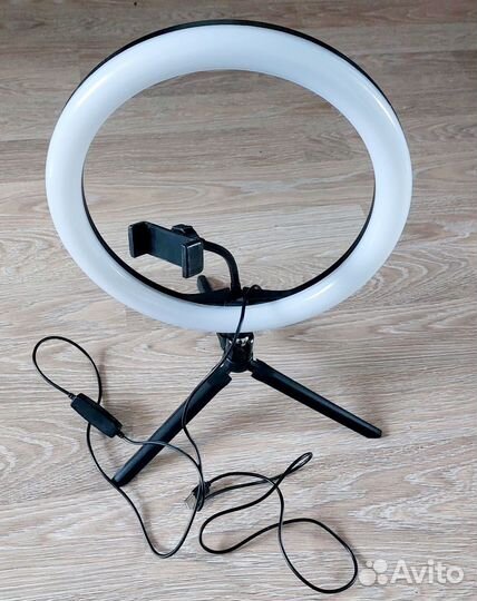 Кольцевая лампа