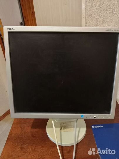 Монитор NEC