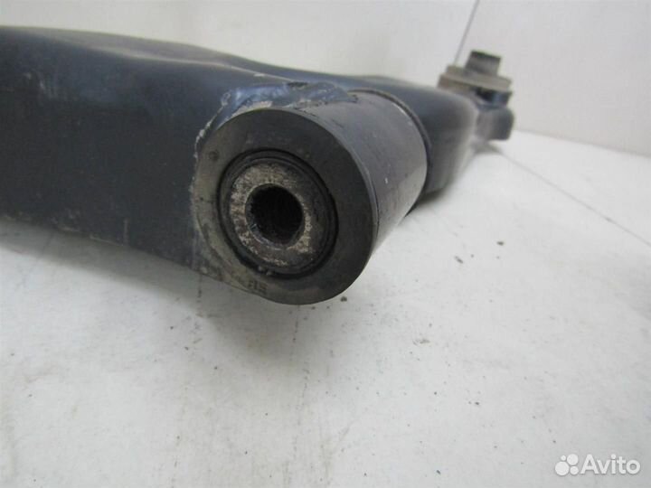 Рычаг передний правый Ford Escape 2001-2006