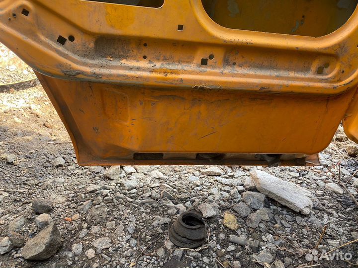 Дверь водительская шакман Shacman