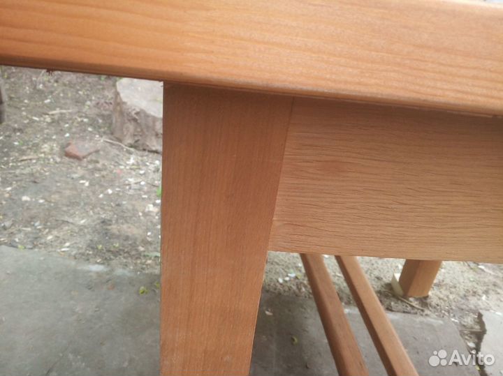 Стол обеденный, ретро