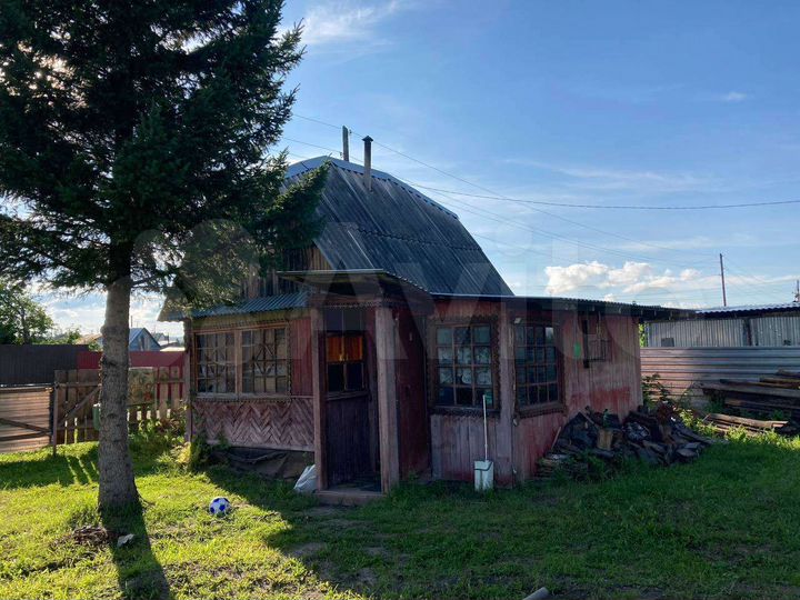 Дом 20 м² на участке 7,5 сот.