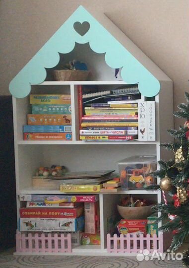 Кукольный домик стеллаж